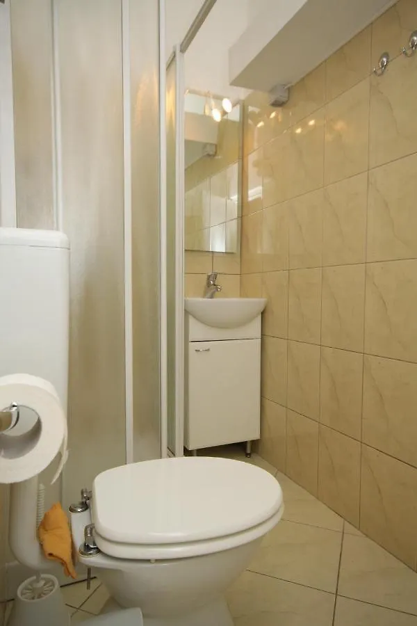 Studio Umag 7126A 0*,